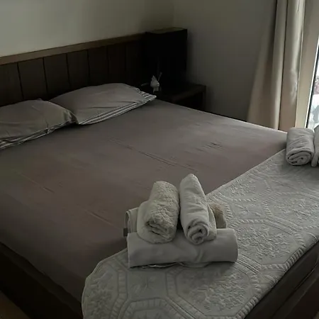 Villa Sani Leventis, Apollon And Sokrates Corner Sani (Chalkidiki)