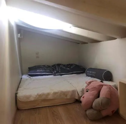 Sani Leventis, Apollon And Sokrates Corner Villa